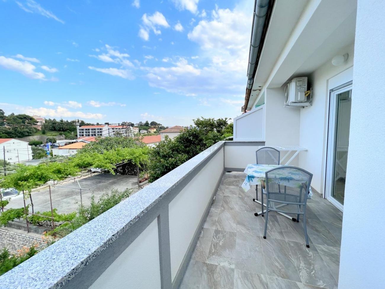Appartement Rab Lee Loo *